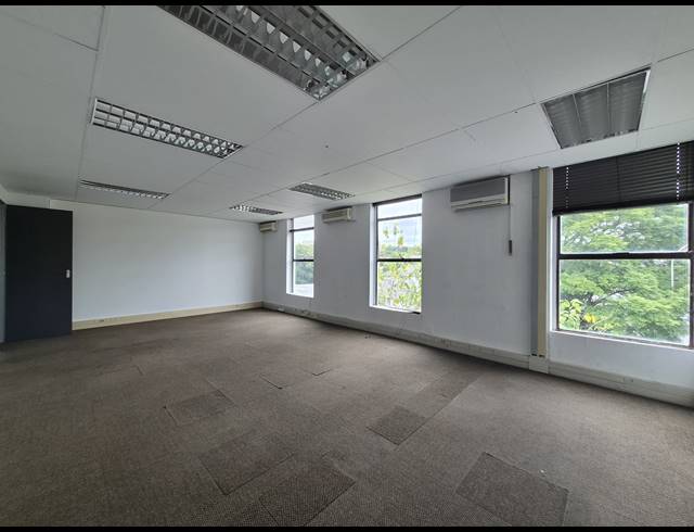 315M² OFFICE TO LET IN CRAIGHALL